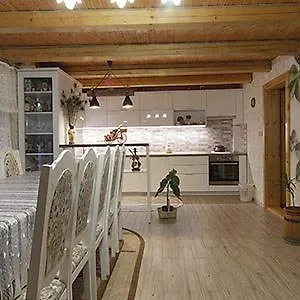 Sonjashnyj * Laseschtschyna